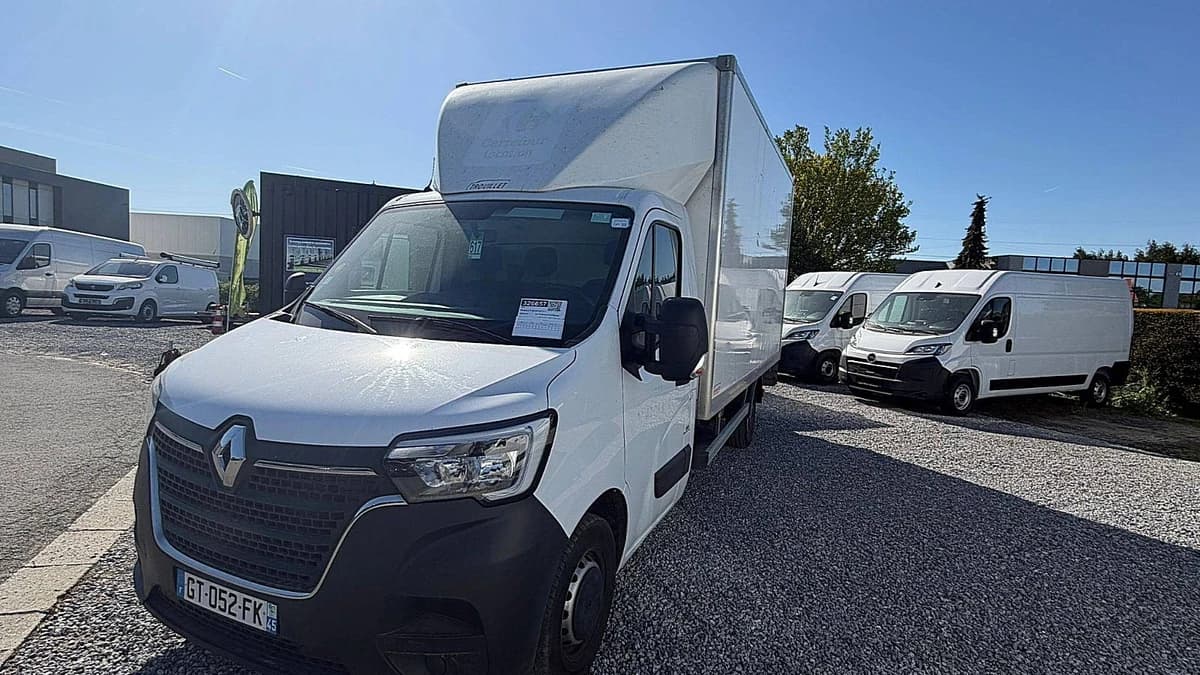Renault Master — foto 1