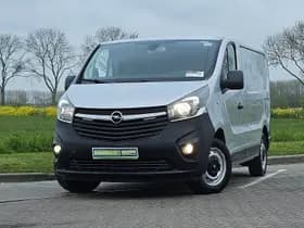 Opel Vivaro thumbnail 1