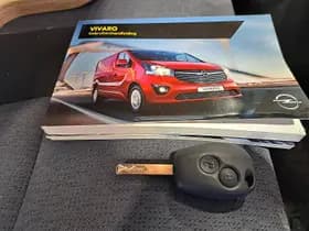 Opel Vivaro thumbnail 11