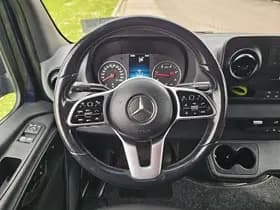 Mercedes-Benz Sprinter thumbnail 11