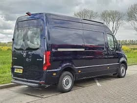 Mercedes-Benz Sprinter thumbnail 3