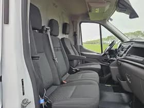 Ford Transit thumbnail 6