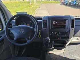 Mercedes-Benz Sprinter thumbnail 7