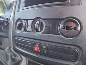 Mercedes-Benz Sprinter thumbnail 9