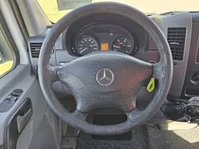 Mercedes-Benz Sprinter thumbnail 10