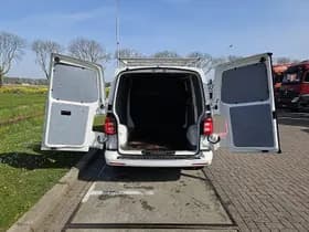Volkswagen Transporter thumbnail 11