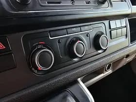 Volkswagen Transporter thumbnail 9