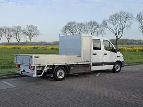 Mercedes-Benz Sprinter thumbnail 3