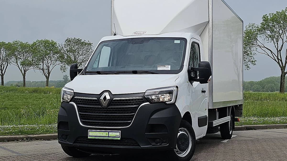 Renault Master — foto 1