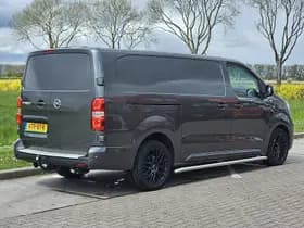 Opel Vivaro thumbnail 3