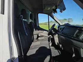 Ford Transit thumbnail 6