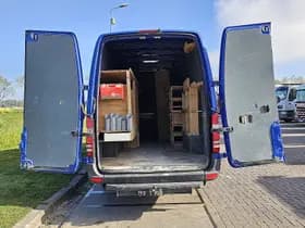 Mercedes-Benz Sprinter thumbnail 12