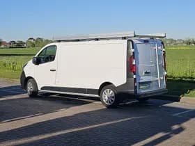 Nissan Nv thumbnail 5