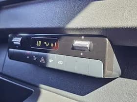 Mercedes-Benz Sprinter thumbnail 9