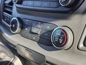Ford Transit thumbnail 9