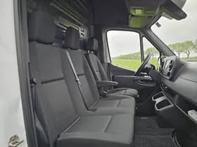 Mercedes-Benz Sprinter thumbnail 6