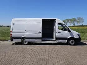 Mercedes-Benz Sprinter thumbnail 11