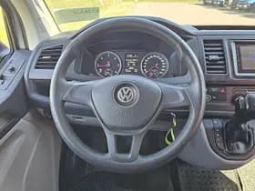 Volkswagen Transporter thumbnail 10
