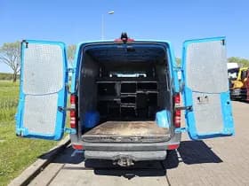 Mercedes-Benz Sprinter thumbnail 14