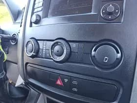 Mercedes-Benz Sprinter thumbnail 9