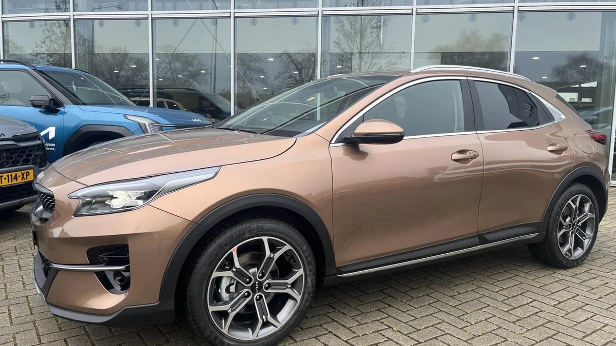 Kia Xceed — foto 1