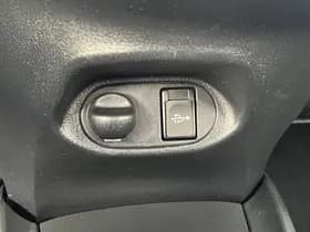 Toyota Yaris thumbnail 104