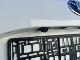 Toyota Yaris thumbnail 13