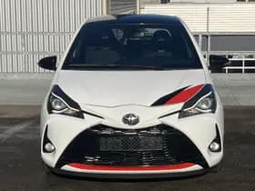 Toyota Yaris thumbnail 4