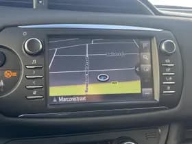 Toyota Yaris thumbnail 38