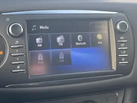 Toyota Yaris thumbnail 39