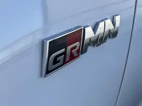 Toyota Yaris thumbnail 45