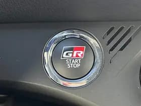 Toyota Yaris thumbnail 86