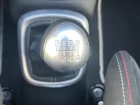 Toyota Yaris thumbnail 93