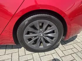 Tesla Model-s thumbnail 35