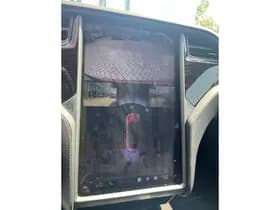 Tesla Model-s thumbnail 48