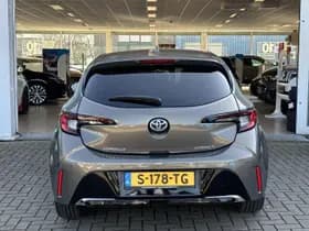 Toyota Corolla thumbnail 12