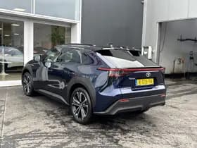 Toyota Bz4x thumbnail 4