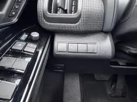 Toyota Bz4x thumbnail 45