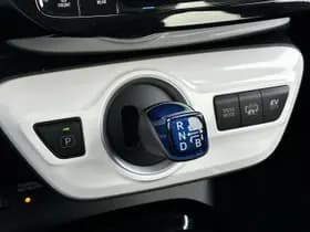 Toyota Prius thumbnail 31