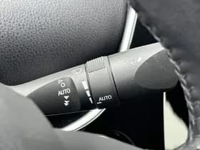 Toyota Prius thumbnail 52