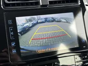 Toyota Prius thumbnail 9