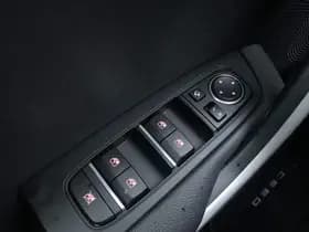 Kia Xceed thumbnail 98