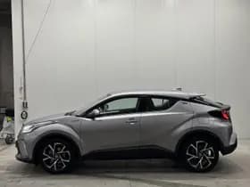 Toyota C-hr thumbnail 2