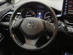 Toyota C-hr thumbnail 37
