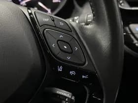 Toyota C-hr thumbnail 39