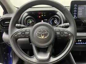 Toyota Yaris thumbnail 11