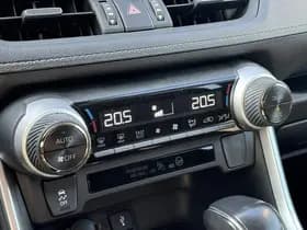 Toyota Rav4 thumbnail 39