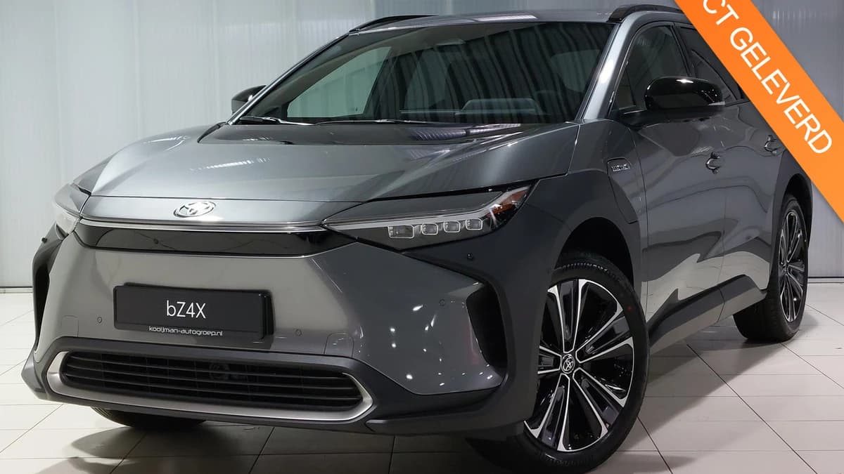 Toyota Bz4x — foto 1