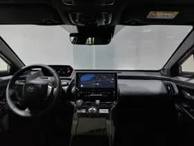 Toyota Bz4x thumbnail 2
