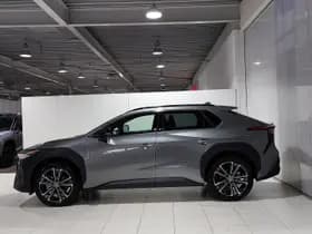 Toyota Bz4x thumbnail 16